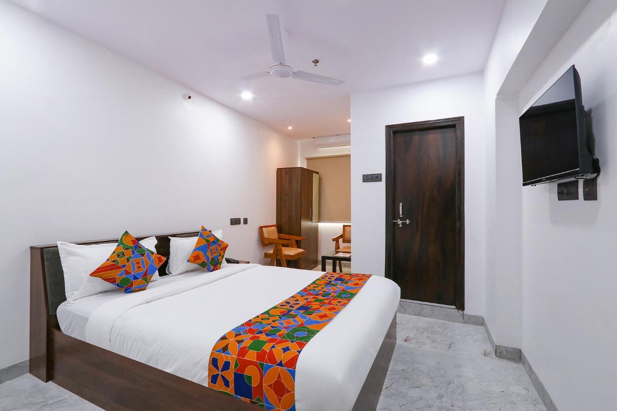 Fabhotel Relax Inn Hyderabad Exterior photo