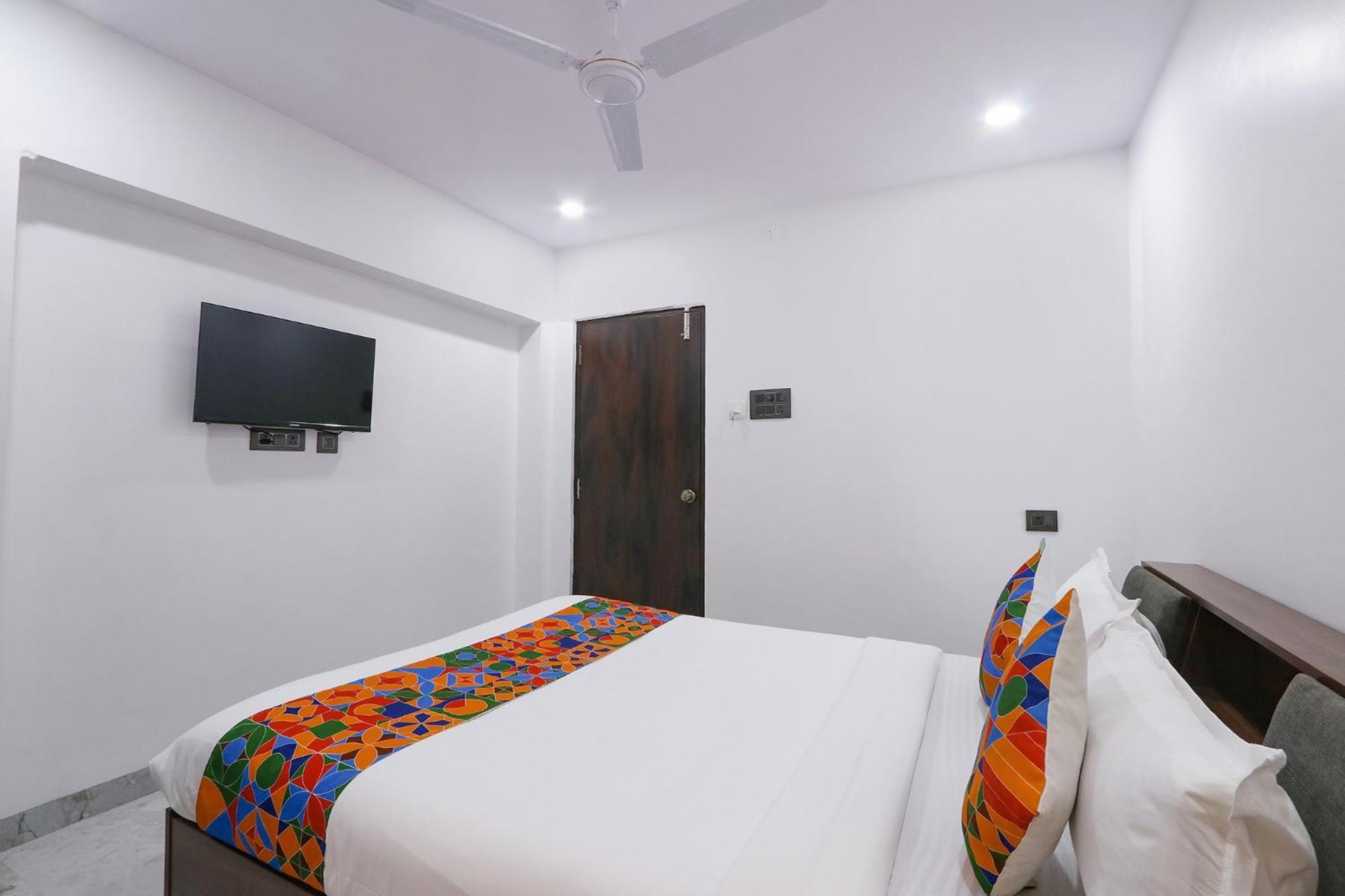 Fabhotel Relax Inn Hyderabad Exterior photo